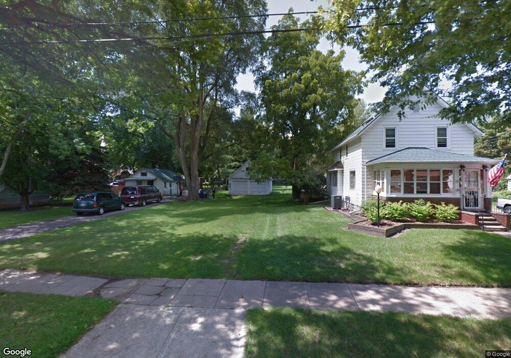 1407 Glenrose Ave, Lansing, MI 48915 - photo 1