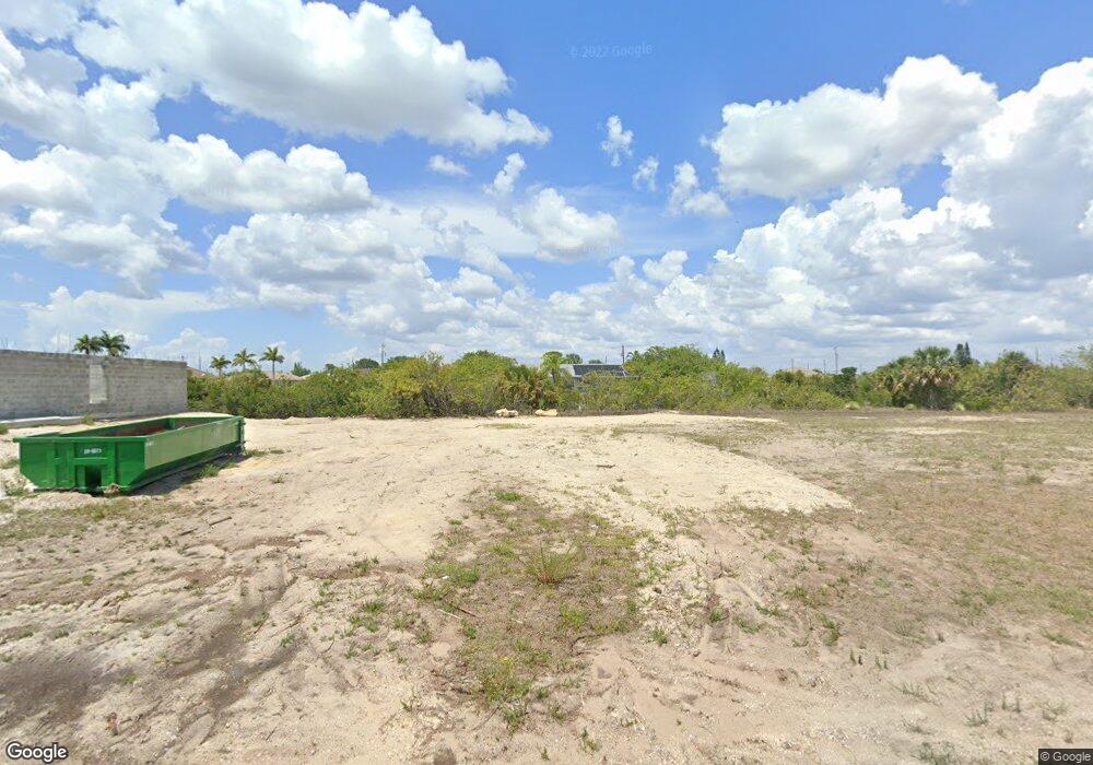 335 NE 25th St, Cape Coral, FL 33909 - photo 1