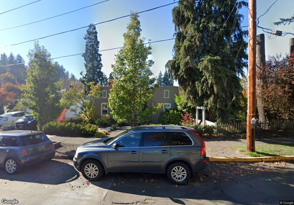 2000 Fairmount Blvd, Eugene, OR 97403 - photo 1