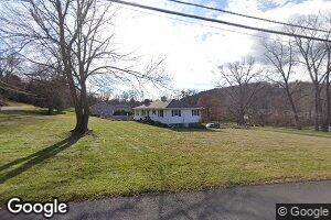 33 E Mountain Rd S, Cold Spring, NY 10516