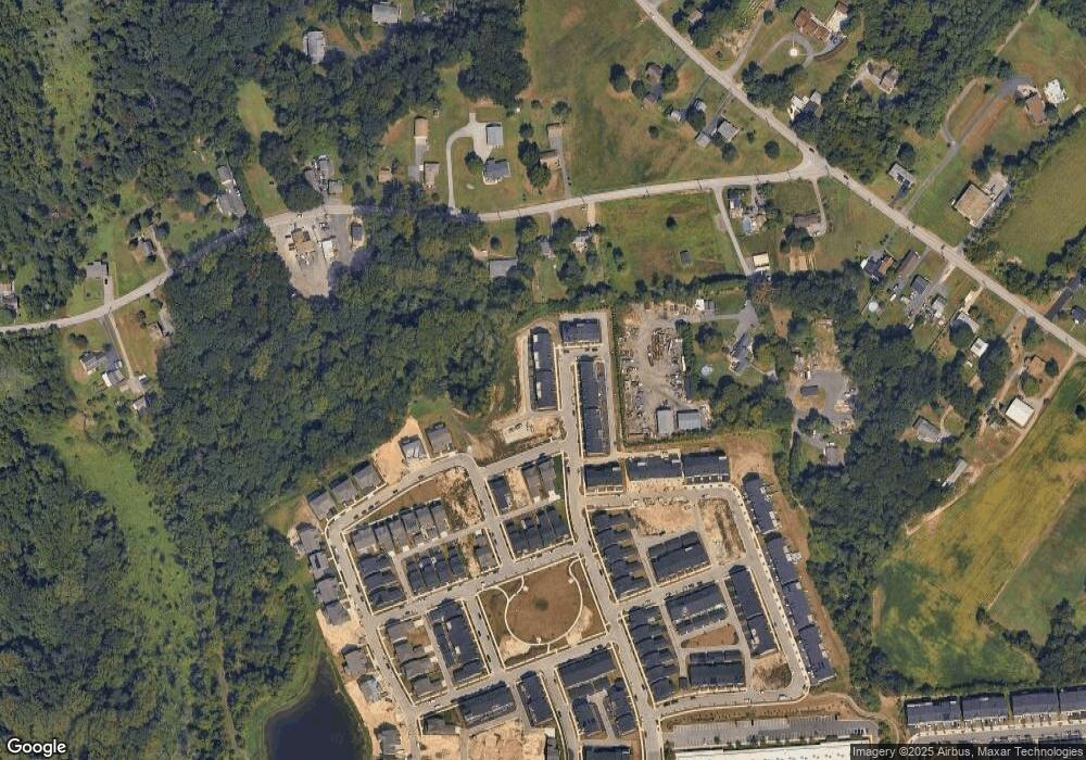 620 Williams Ct, Middle River, MD 21220 - photo 1