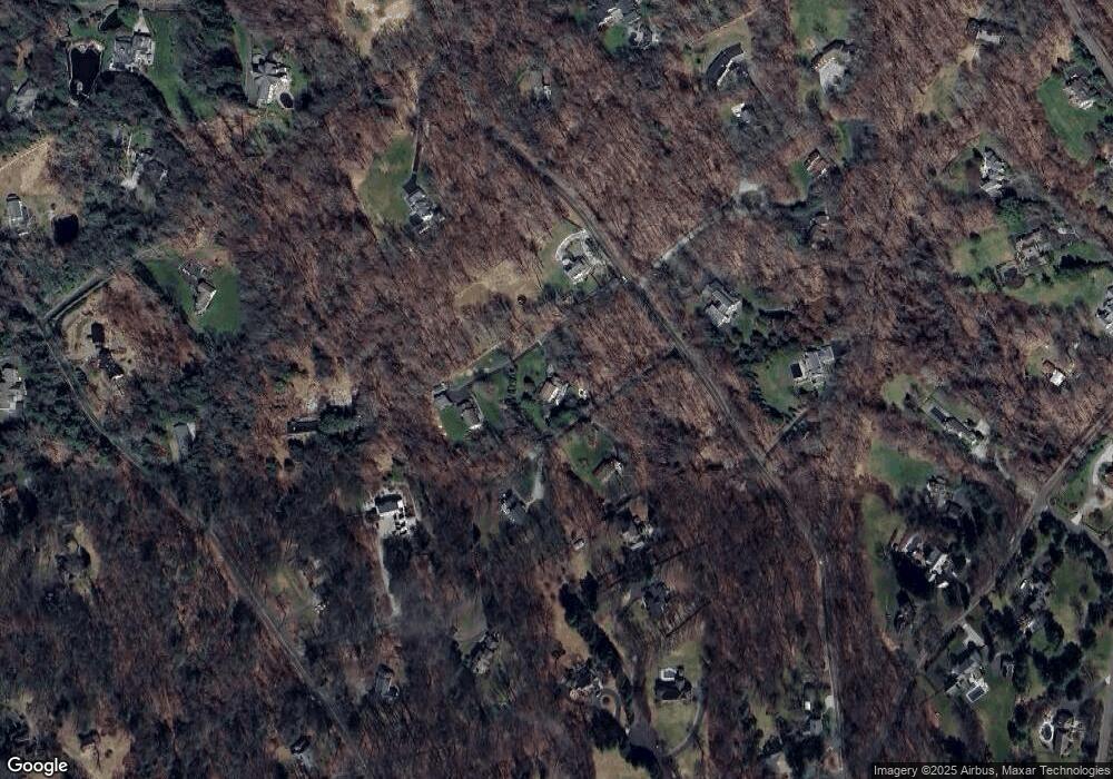 122 Old Redding Rd, Weston, CT 06883 - photo 1