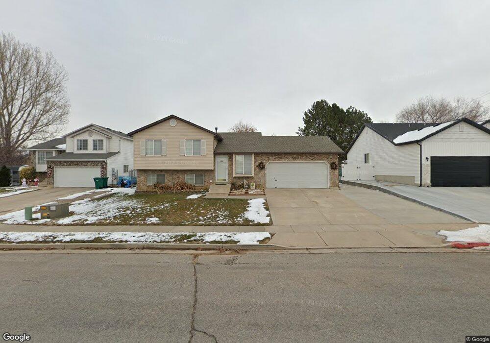 4484 S 2950 W, Roy, UT 84067 - photo 1