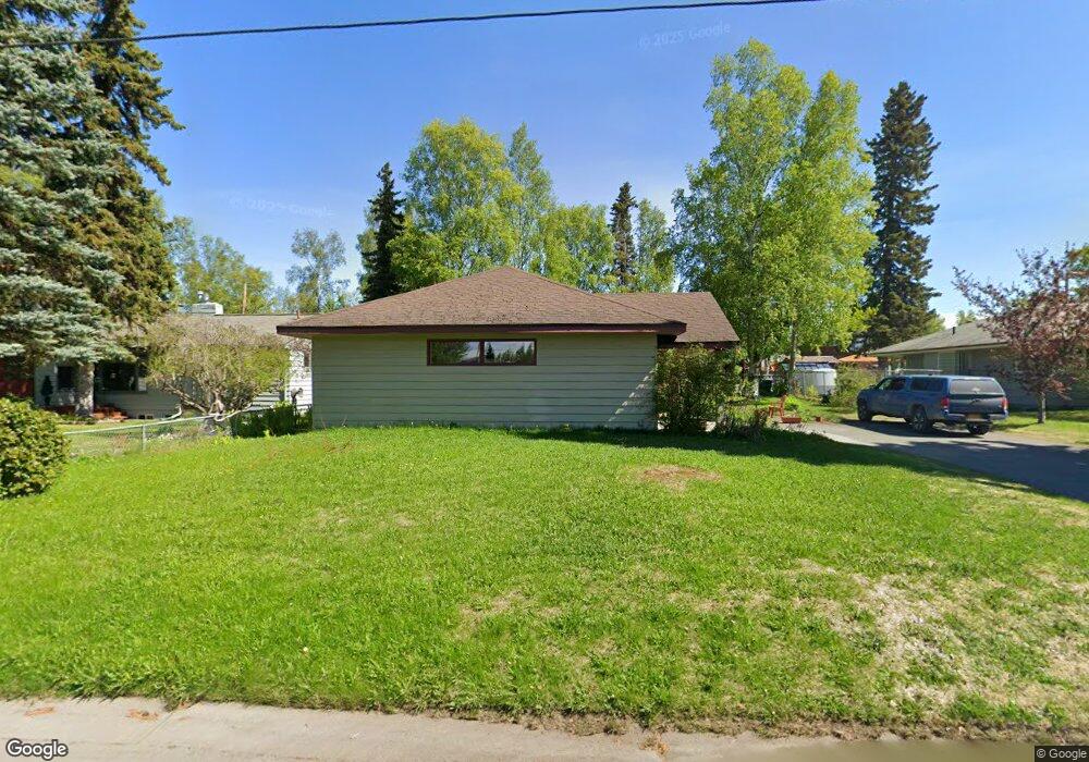 2301 Mckenzie Dr, Anchorage, AK 99517 - photo 1