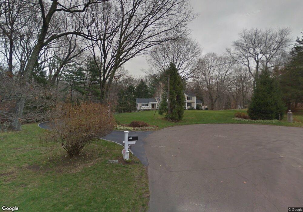 320 W Hills Rd, New Canaan, CT 06840 - photo 1