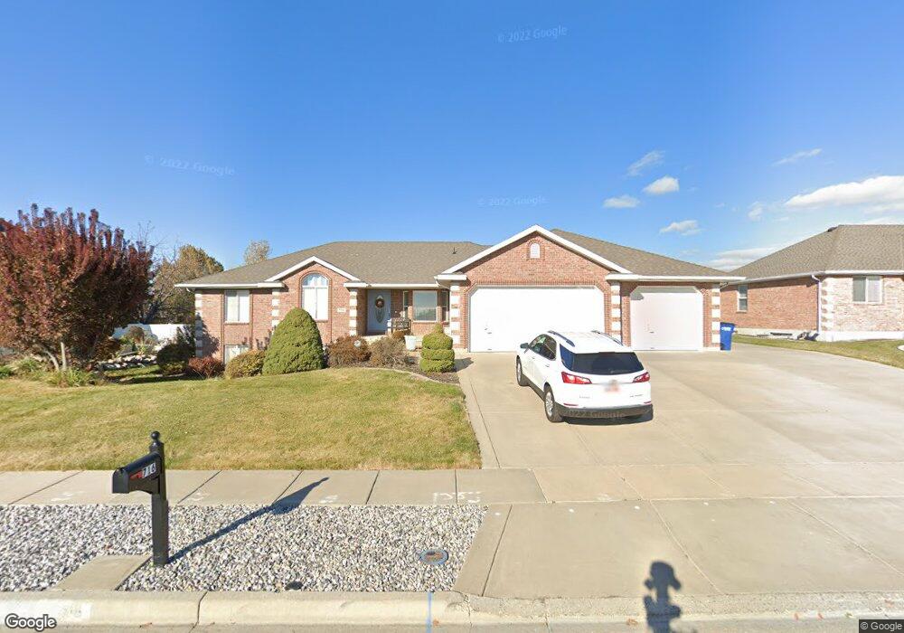 716 W 2525 S, Syracuse, UT 84075 - photo 1