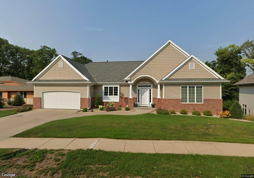 2801 Seneca Ct NE, Cedar Rapids, IA 52402 - photo 1