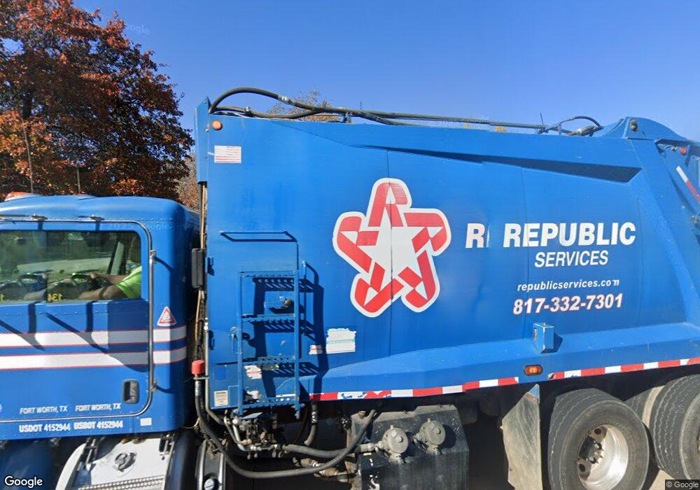 901 Jerry Ln, Bedford, TX 76022 - photo 1