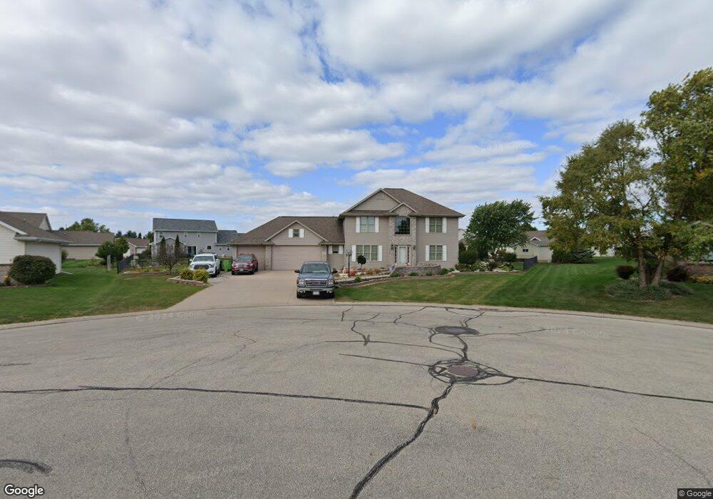 W6056 Nolan Dr, Appleton, WI 54915 - photo 1