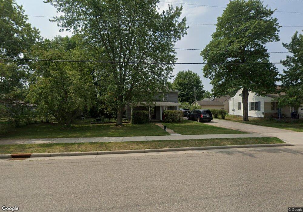 1330 Chestnut St, Wisconsin Rapids, WI 54494 - photo 1