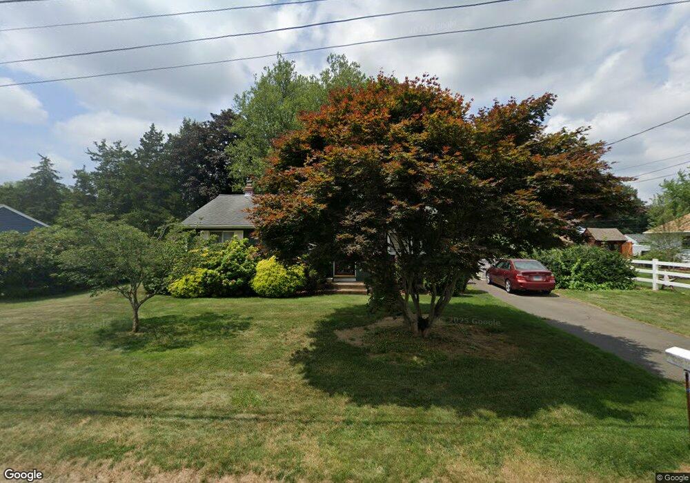 11 Russell St, Wallingford, CT 06492 - photo 1