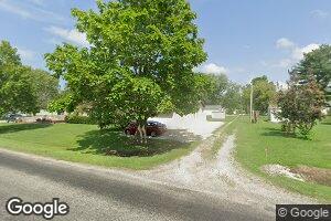 309 W 8th St, Saint Elmo, IL 62458