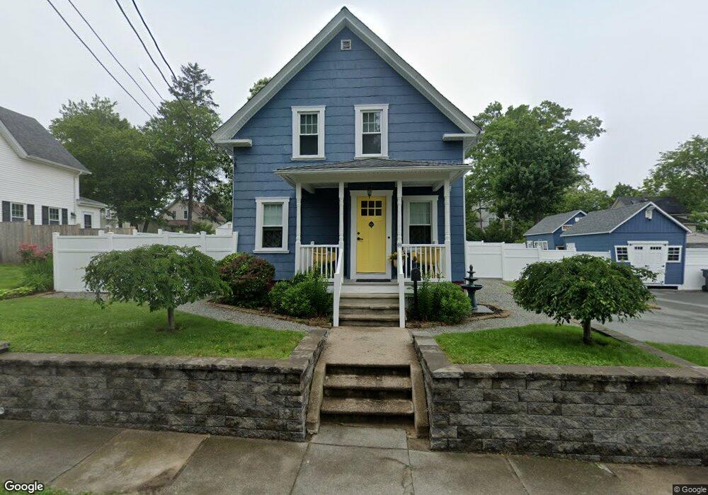 69 Washington St, Warwick, RI 02888 - photo 1