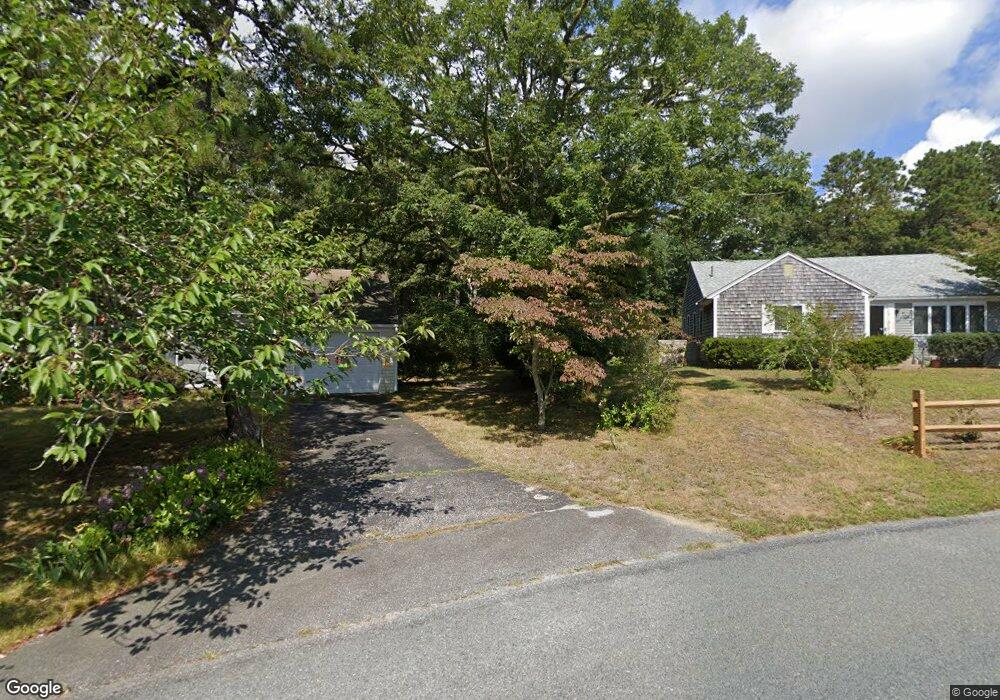 8 Beach Plum Cir, Harwich, MA 02645 - photo 1