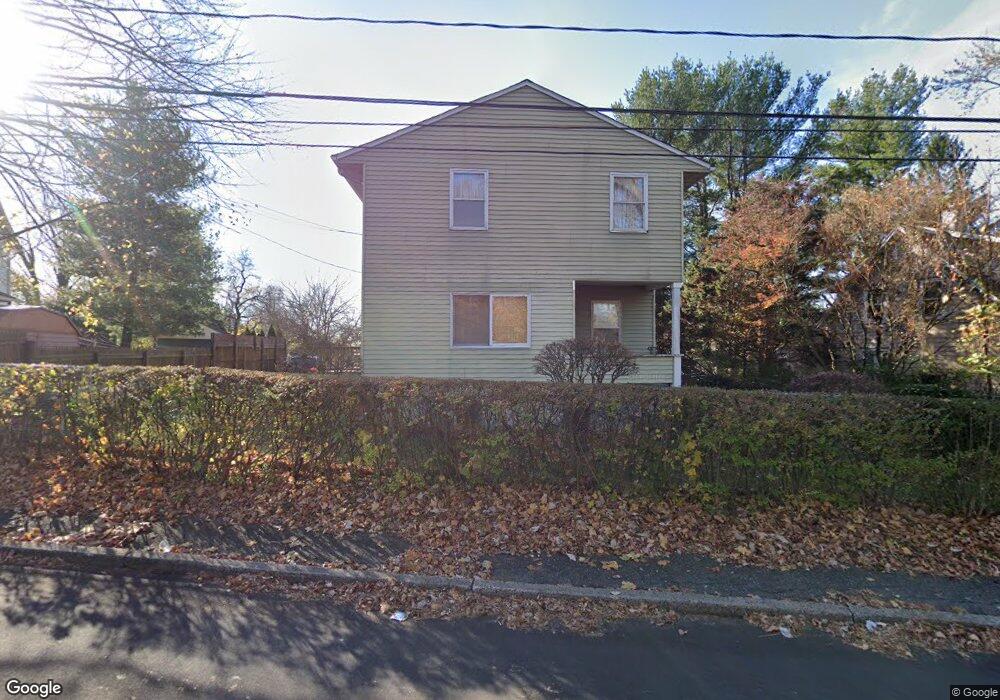 34-34 1/2 Benedict St, Norwalk, CT 06850 - photo 1