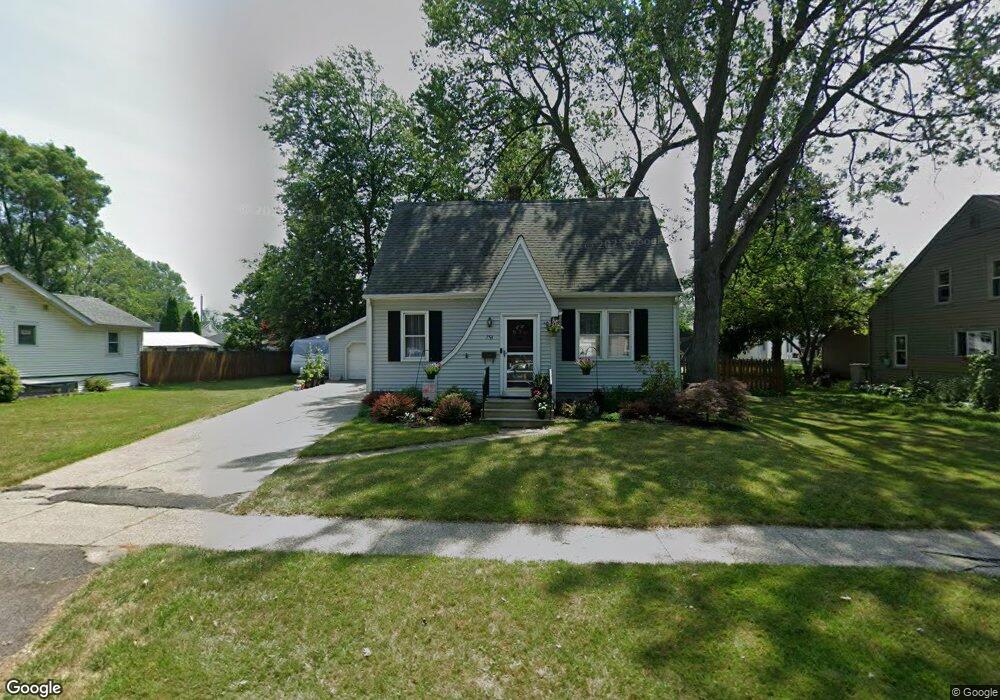 753 Lee Ave, North Tonawanda, NY 14120 - photo 1