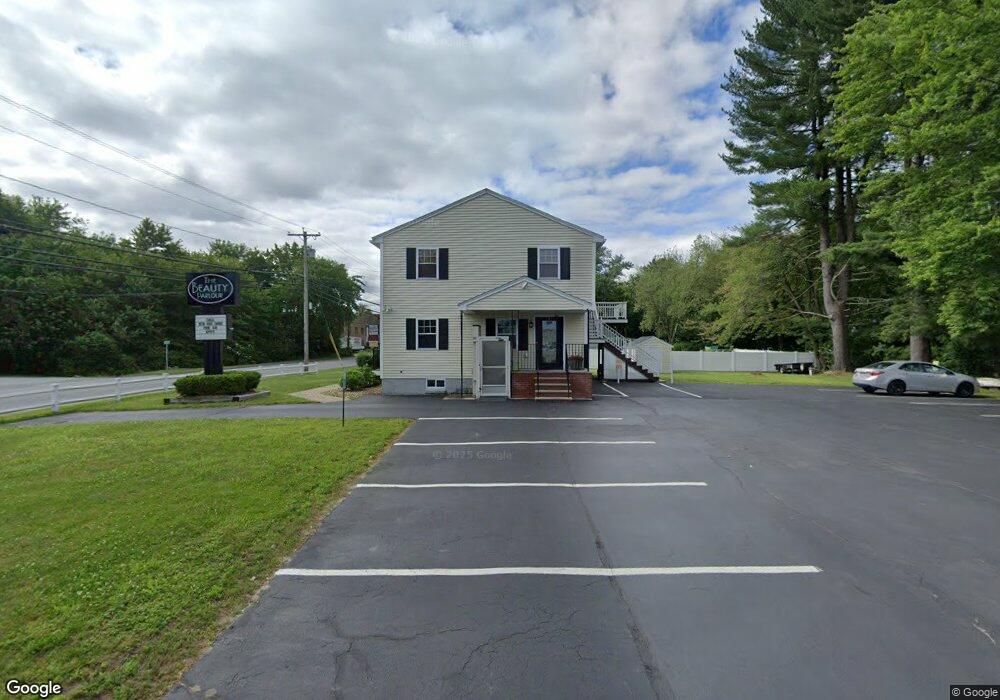 1640 Bridge St unit 2nd flr, Dracut, MA 01826 - photo 1