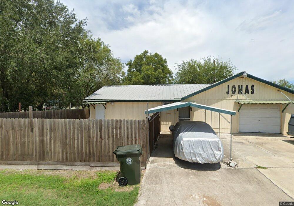 1100 Star Ct, La Feria, TX 78559 - photo 1