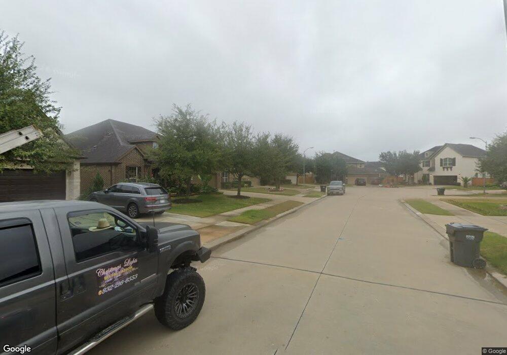 27706 Ashbrook Falls Ct, Fulshear, TX 77441 - photo 1