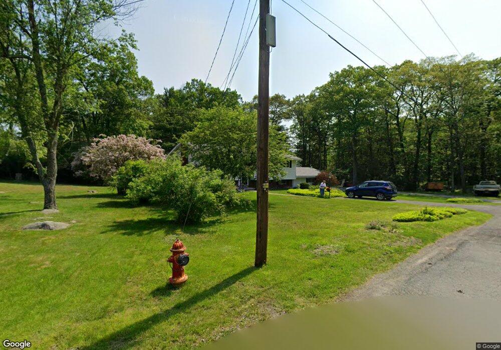 1562 Locust St, Cresco, PA 18326 - photo 1