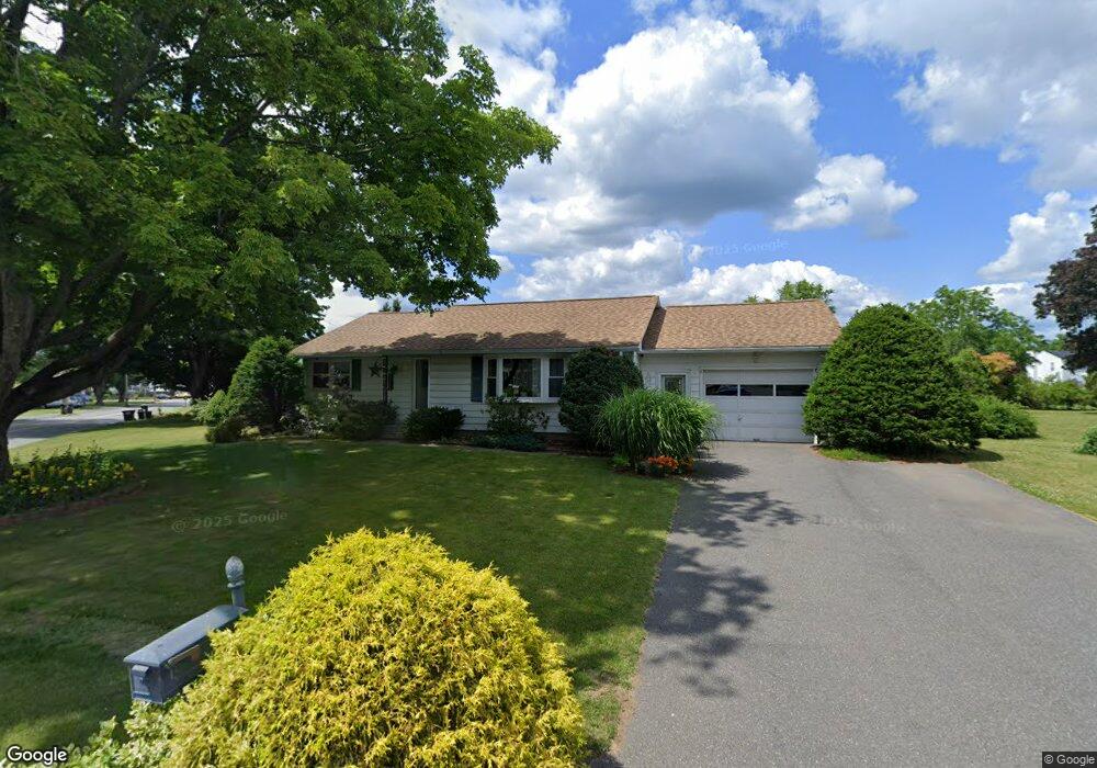 1 Gross Ln, Easthampton, MA 01027 - photo 1