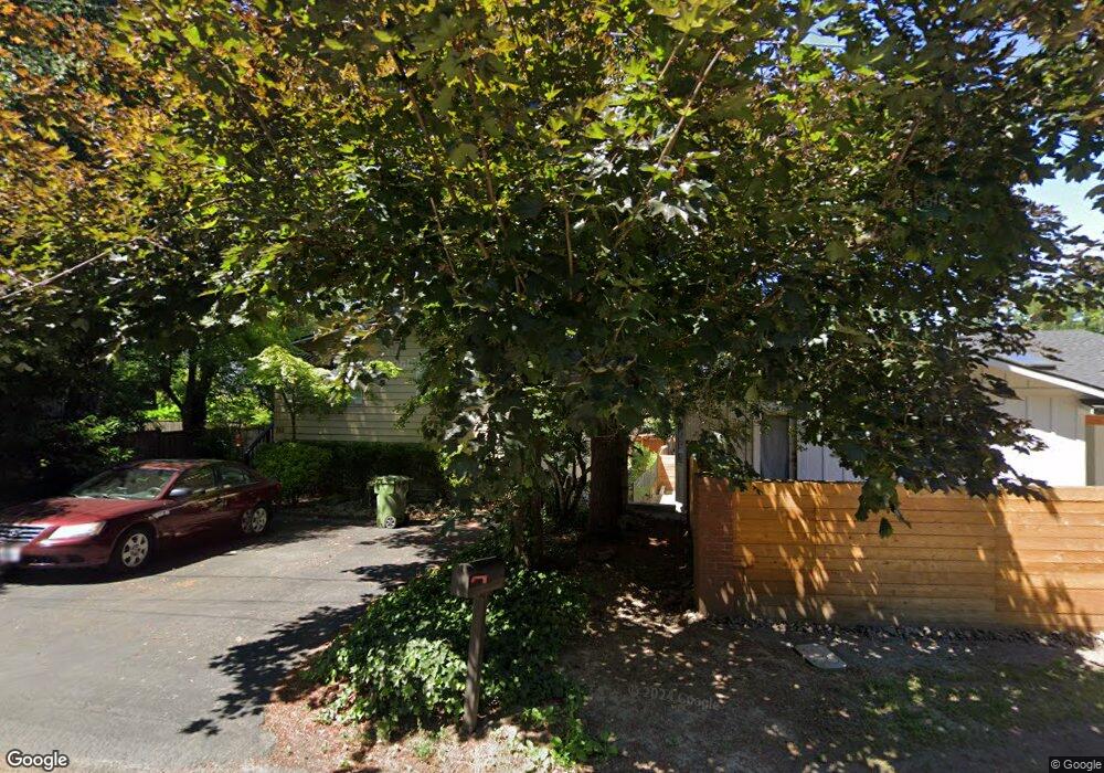 765 Maple St, Lakeoswego, OR 97035 - photo 1