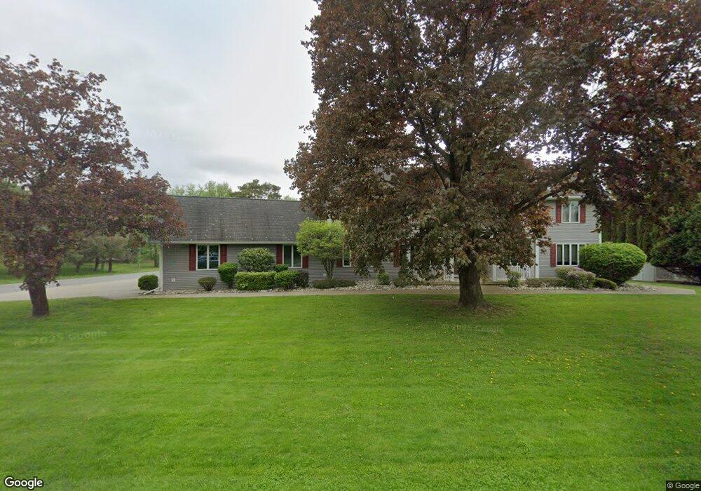 16 Middle Rd, Troy, NY 12180 - photo 1