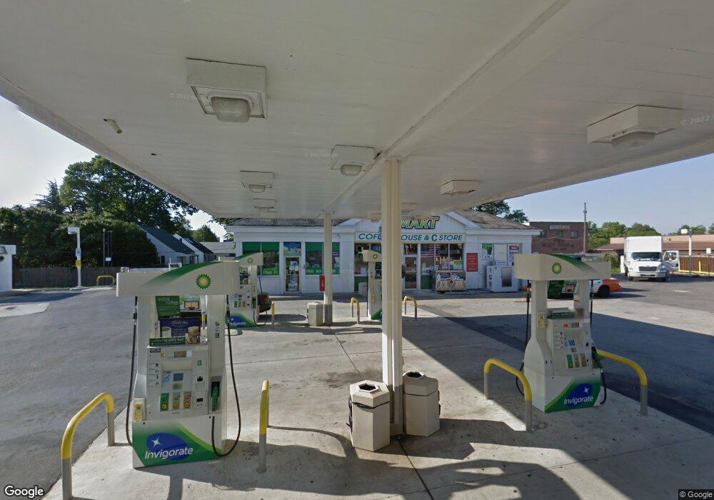 607 Frederick Rd, Baltimore, MD 21228 - photo 1