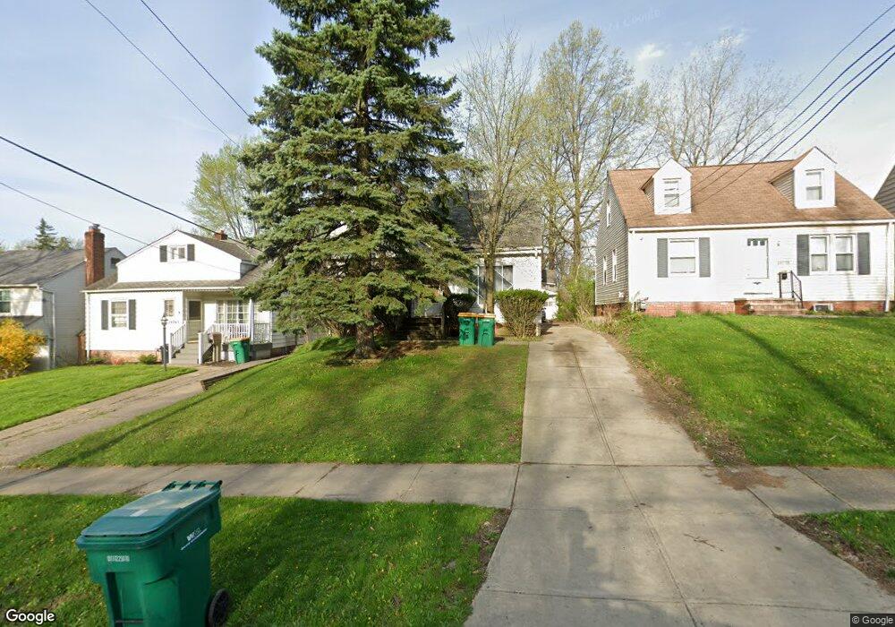 19769 Maple Heights Blvd, Maple Heights, OH 44137 - photo 1