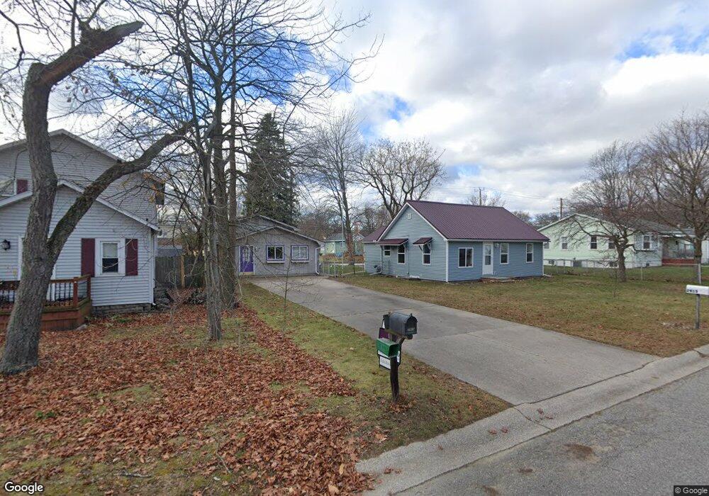 2909 17th Ave, Port Huron, MI 48060 - photo 1