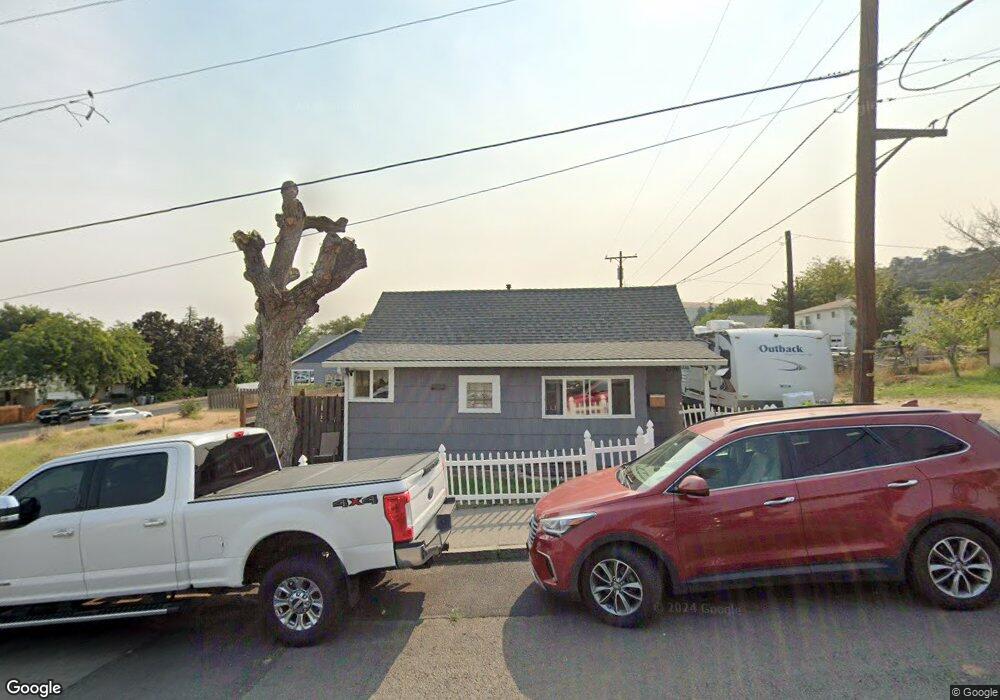 1306 Jefferson St, the Dalles, OR 97058 - photo 1