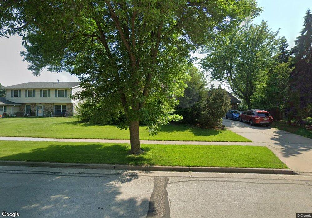 1820 Wolf Rd, Waukesha, WI 53186 - photo 1