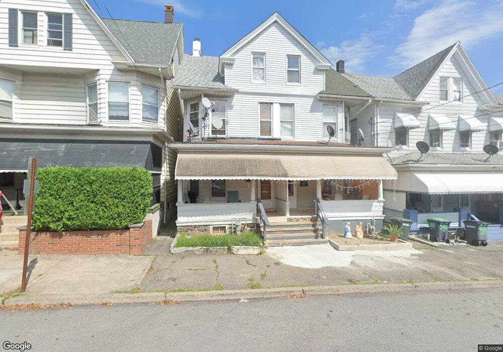 535 N Vine St, Hazleton, PA 18201 - photo 1