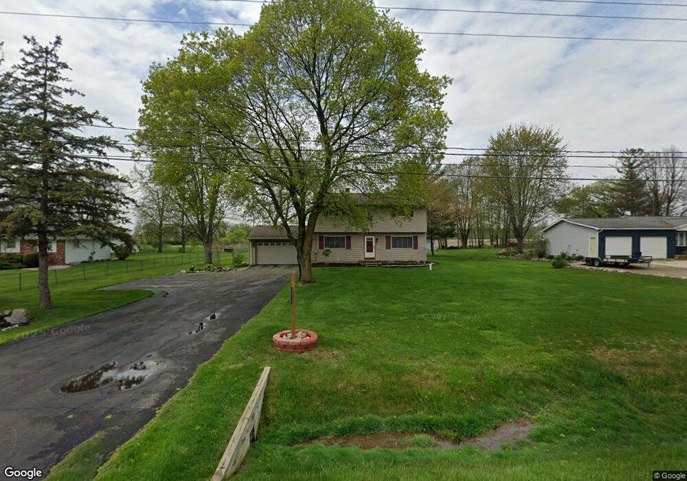 6394 S Elms Rd, Swartz Creek, MI 48473 - photo 1