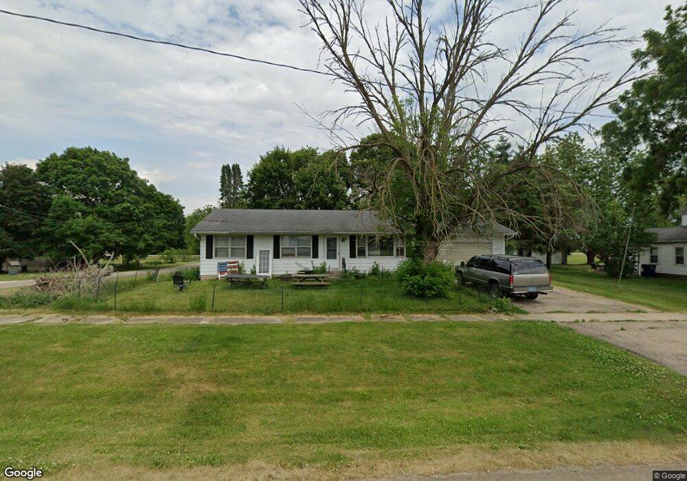 109 N Main St, Dover, IL 61323 - photo 1