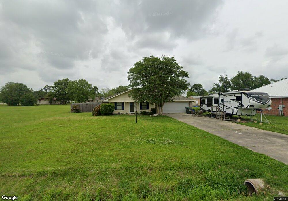 1740 Quail Ln, Lake Charles, LA 70605 - photo 1