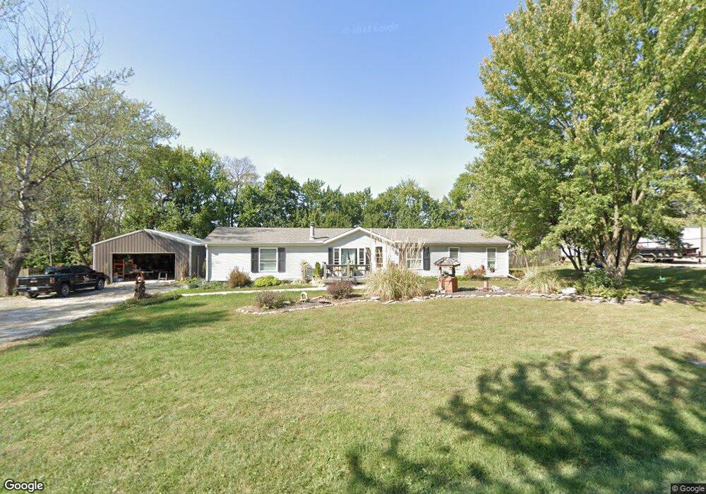 204 Frederick Ln, Raymore, MO 64083 - photo 1