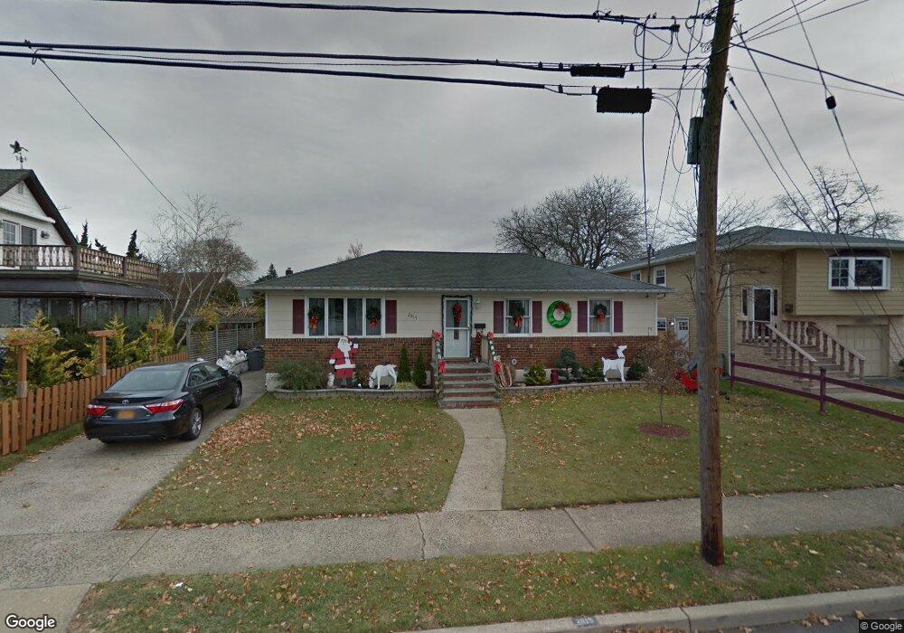 2819 Carnation Ave, Baldwin, NY 11510 - photo 1