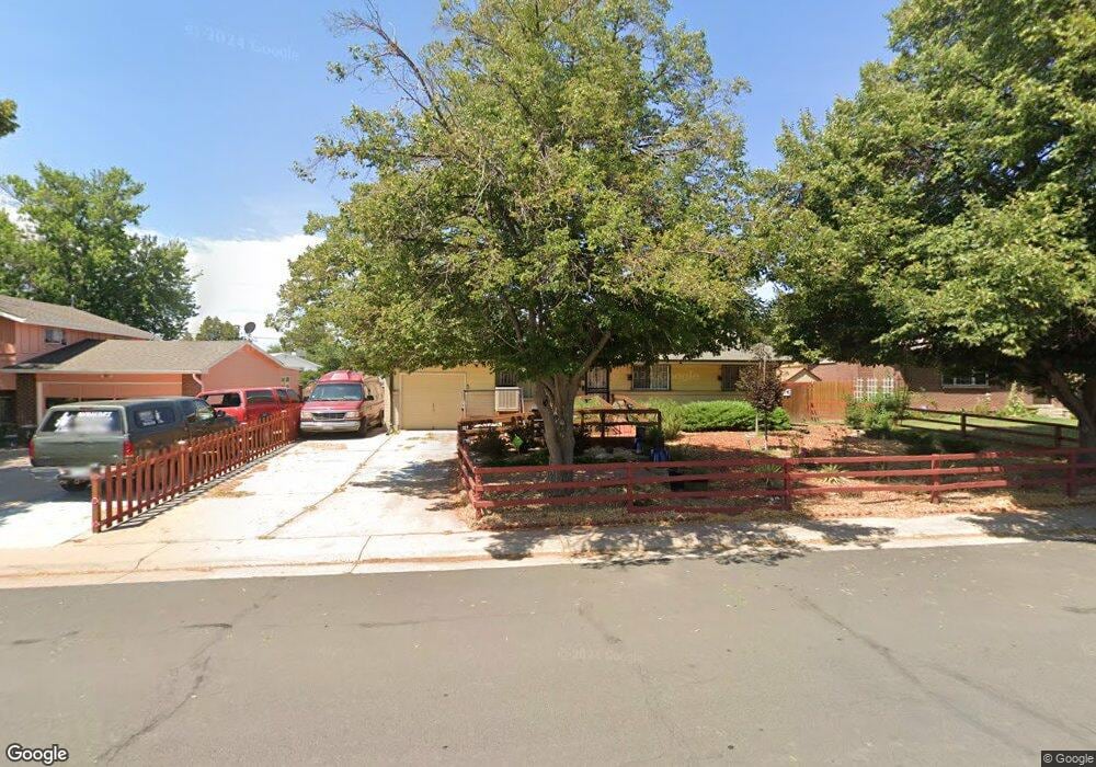 1039 Eagle St, Aurora, CO 80011 - photo 1