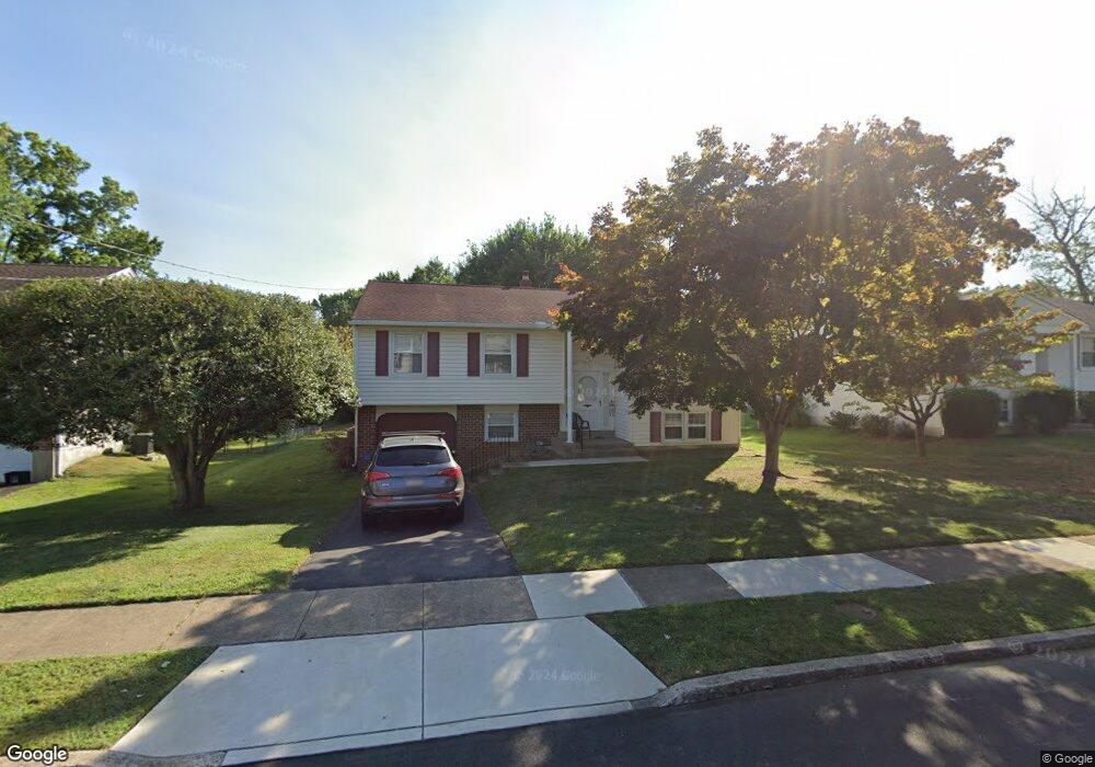 4540 Marianne Dr, Brookhaven, PA 19015 - photo 1