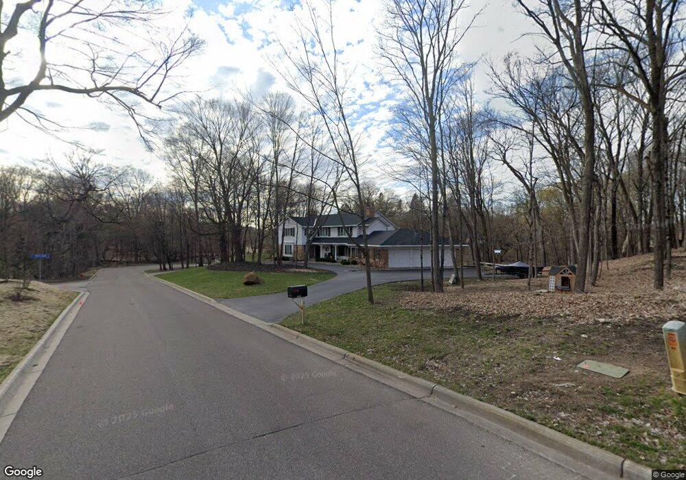 18600 Woolman Dr, Minnetonka, MN 55345 - photo 1