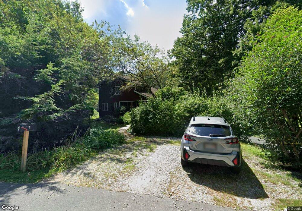 7 Pine Tree Cir, Pelham, MA 01002 - photo 1