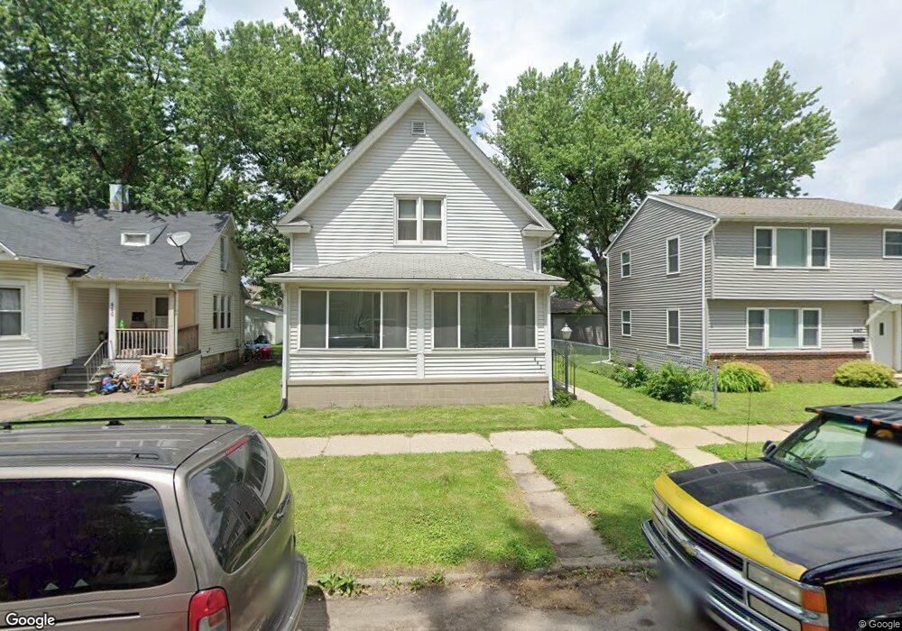 442 9th Ave SW, Cedar Rapids, IA 52404 - photo 1