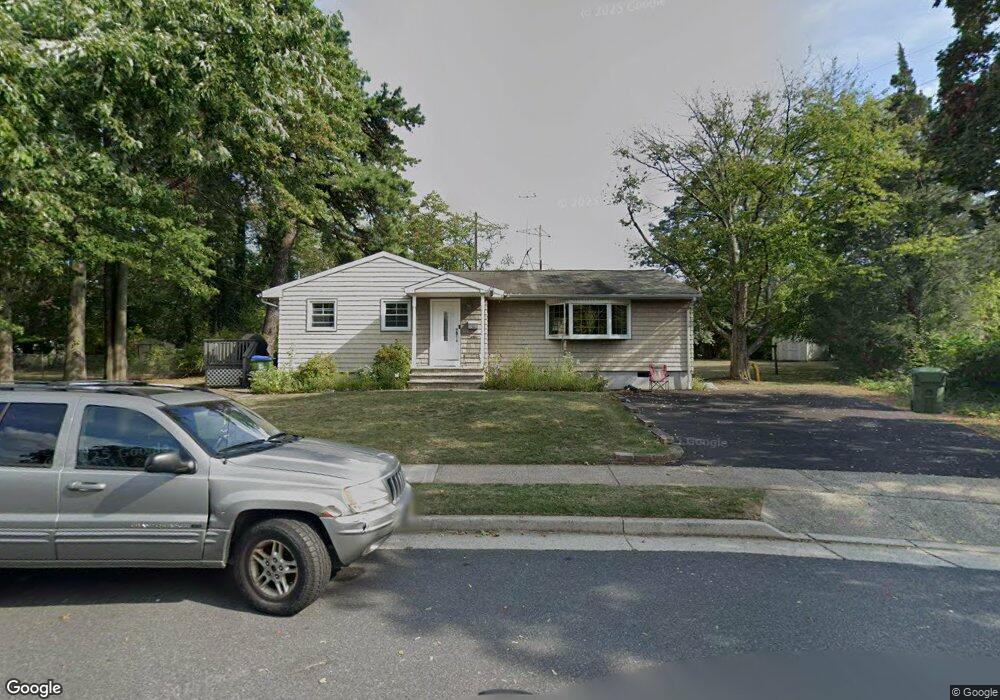 30 Rieder Rd, Edison, NJ 08817 - photo 1