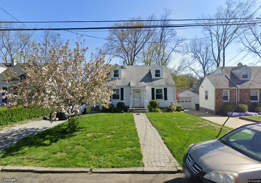 56 Hearthstone Rd, Yonkers, NY 10710 - photo 1