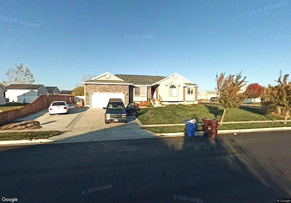 12054 S 3085 W, Riverton, UT 84065 - photo 1