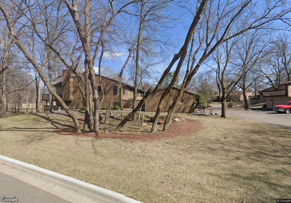 146 W Eagle Lake Dr, Maple Grove, MN 55369 - photo 1