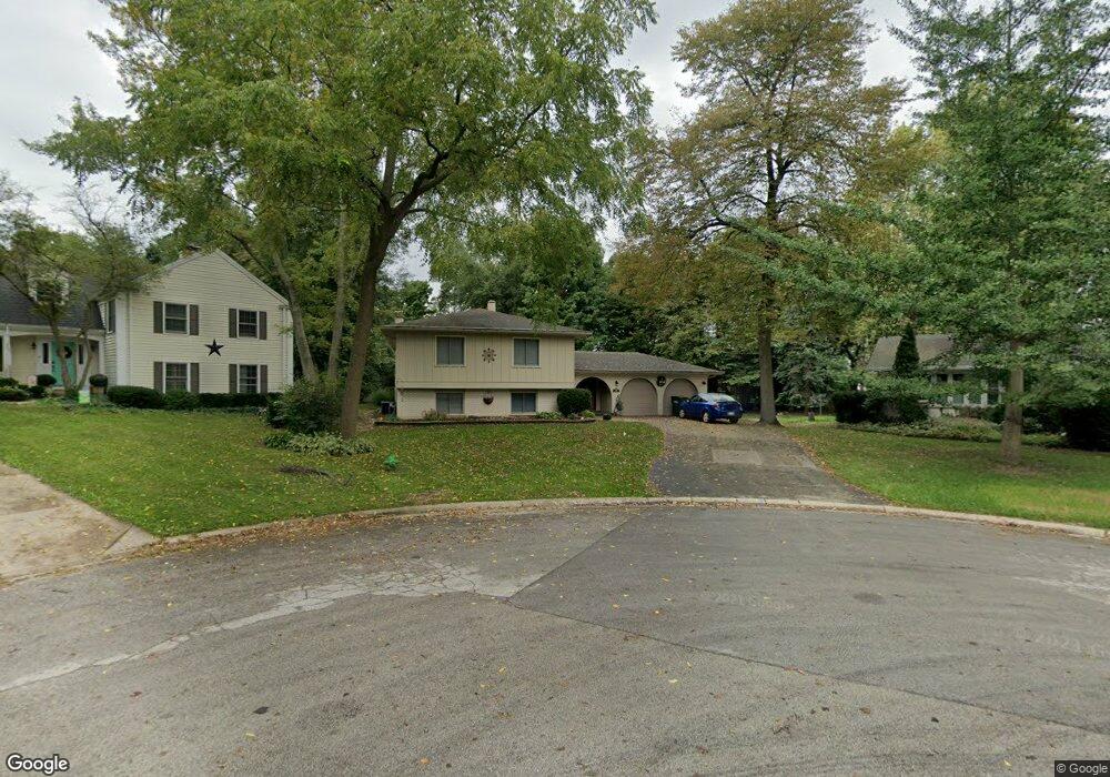 1036 Viking Ct, Batavia, IL 60510 - photo 1