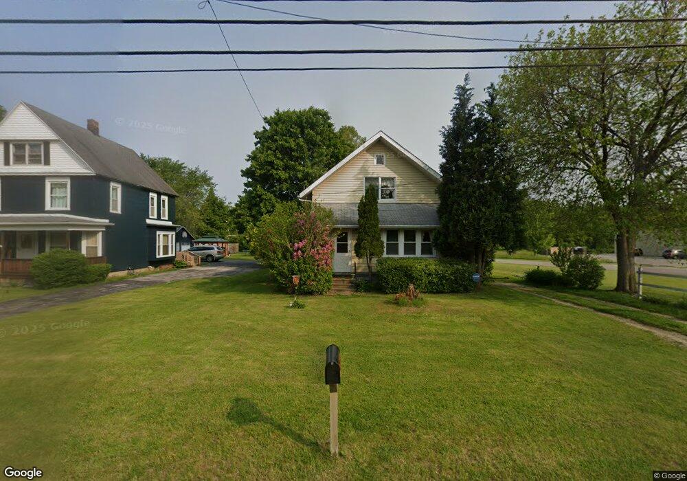 284 W Main Rd, Conneaut, OH 44030 - photo 1