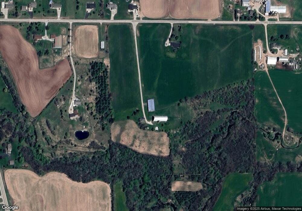 2758 Pine Grove Rd, de Pere, WI 54115 - photo 1